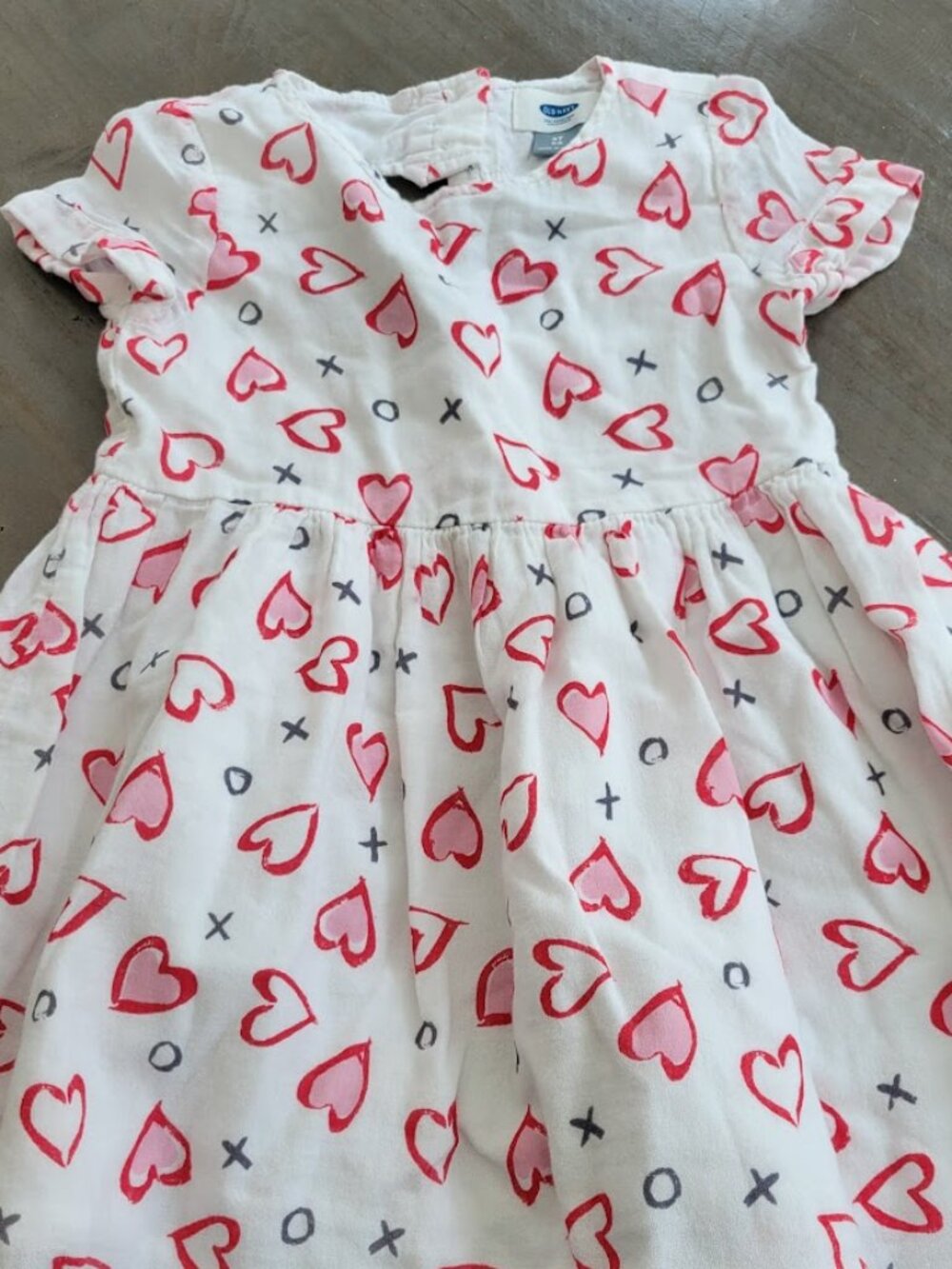 Girl's Old Navy Dress, White with Pink Hearts, Size 4T